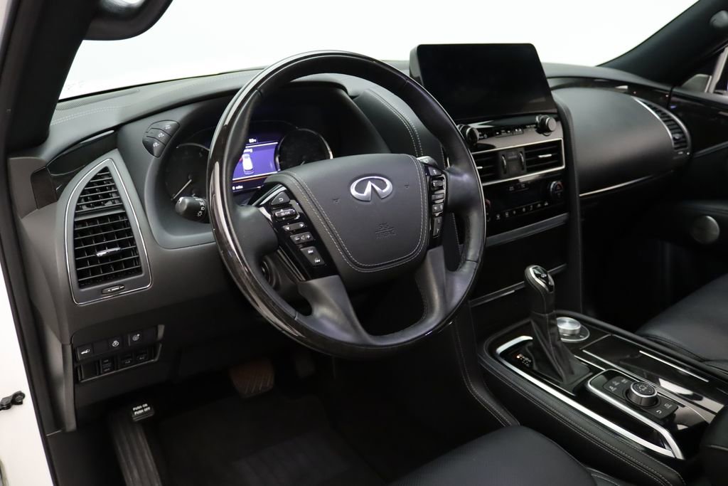 Used 2024 INFINITI QX80 Sensory image 15