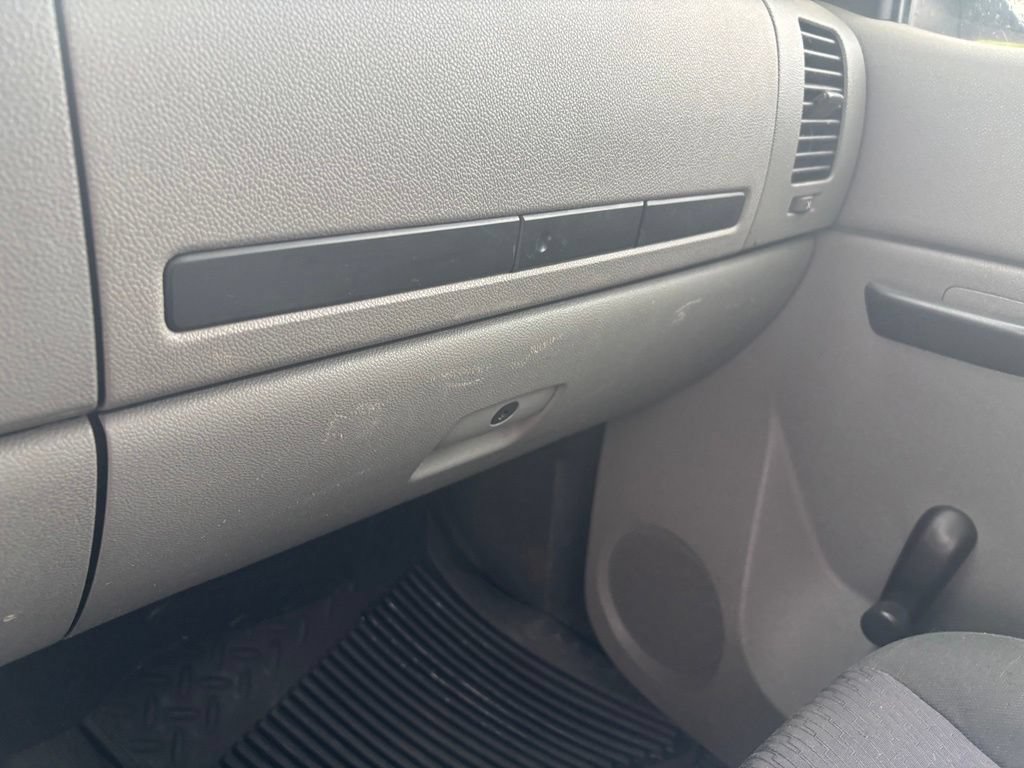 Used 2011 GMC Sierra 1500 W/T RWD image 15