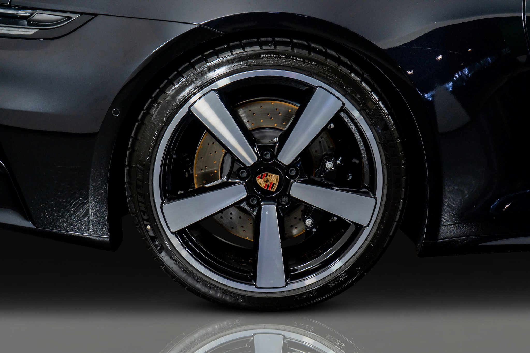 Used 2025 Porsche 911 Carrera S image 10