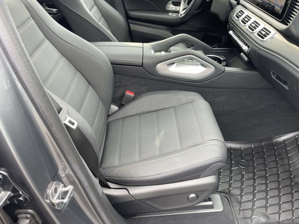 Used 2025 Mercedes-Benz GLE 580 4MATIC image 20