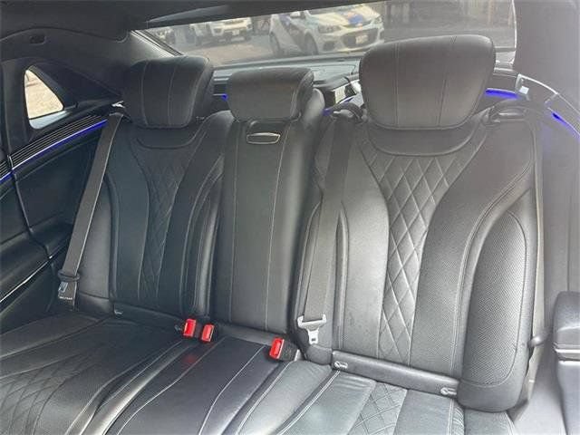 Used 2017 Mercedes-Benz Maybach S 550 4MATIC image 28
