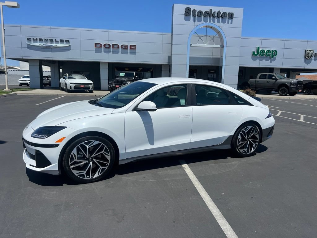 Used 2024 Hyundai Ioniq 6 SEL RWD image 3