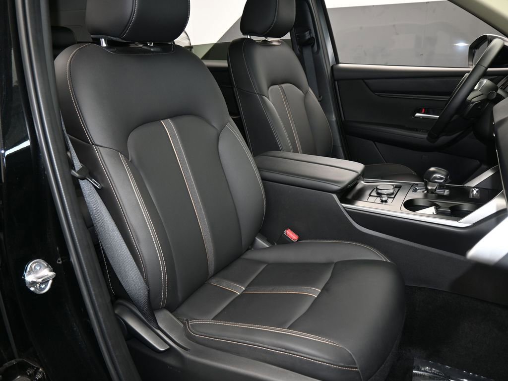 Used 2025 MAZDA CX-90 3.3 Turbo w/ Select Package image 44