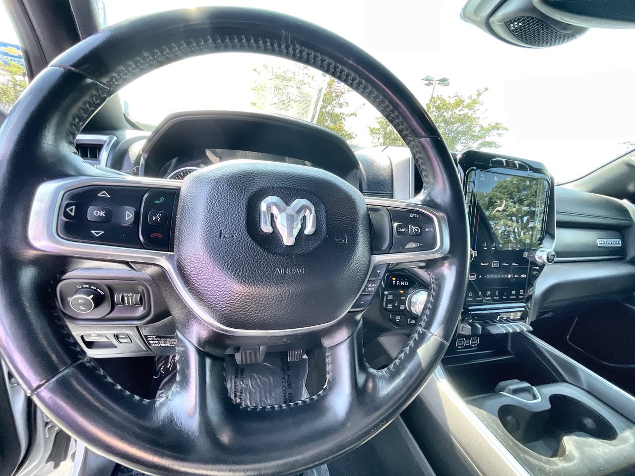 Used 2023 RAM 1500 Laramie AWD/4WD image 11