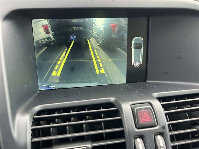 Used 2016 Volvo XC60 T6 Platinum image 33