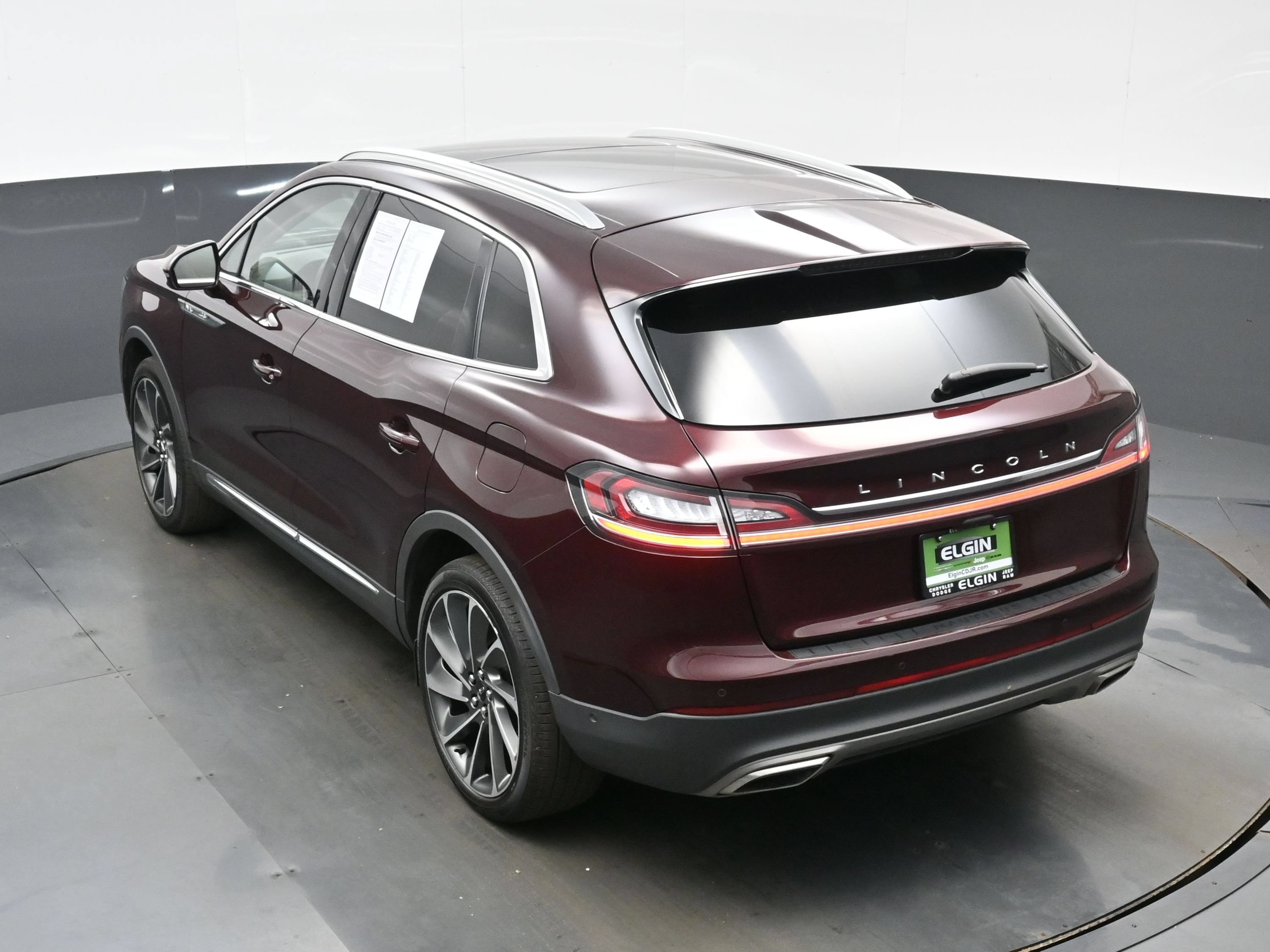 Used 2023 Lincoln Nautilus Reserve w/ Equipment Group 202A AWD/4WD image 35
