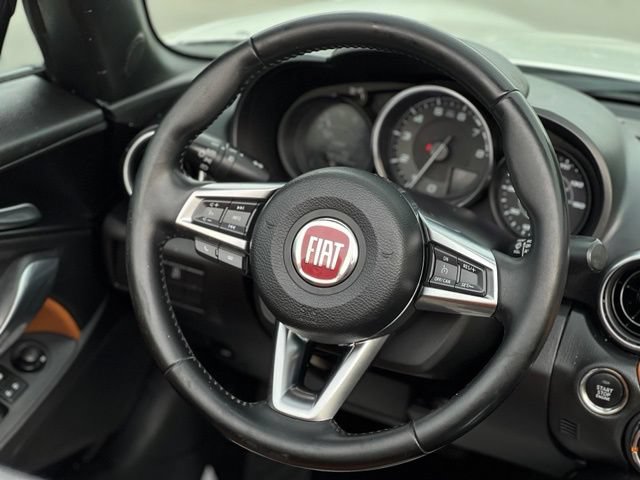 Used 2018 FIAT 124 Spider Lusso w/ Convenience Group RWD image 21
