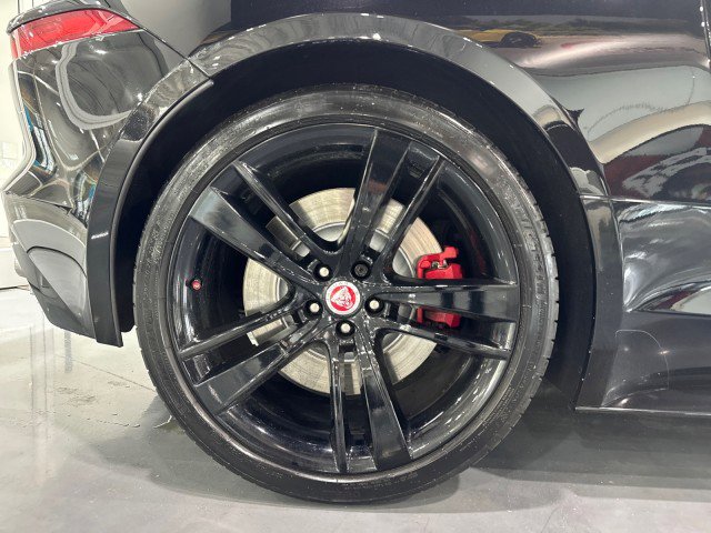 Used 2014 Jaguar F-TYPE S RWD image 19