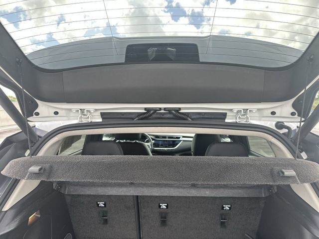 Used 2022 Buick Encore GX Essence w/ Advanced Technology Package image 28