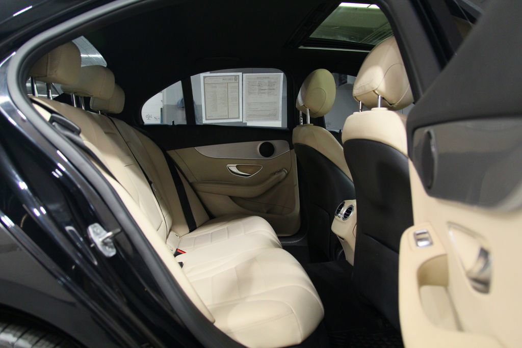 Certified 2019 Mercedes-Benz C 300 4MATIC Sedan image 23