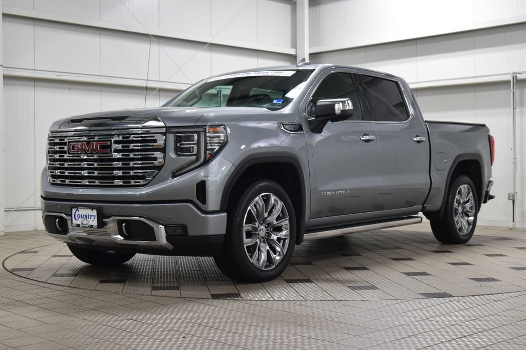 Used 2024 GMC Sierra 1500 Denali w/ Denali Reserve Package AWD/4WD image 3