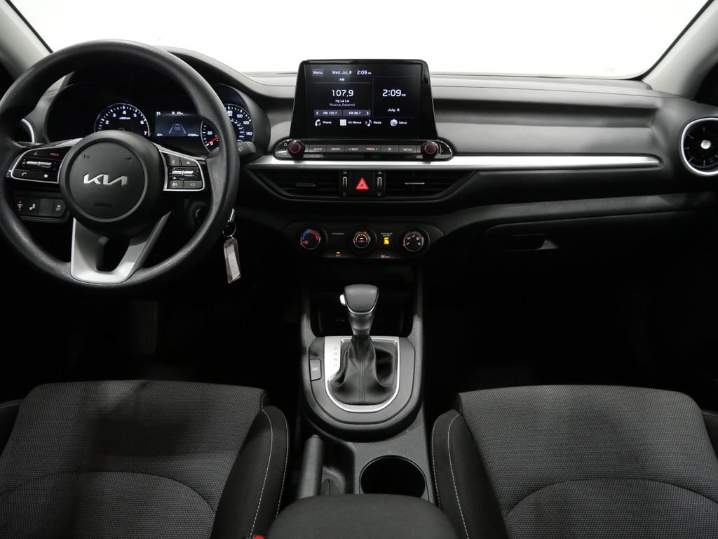 Used 2024 Kia Forte LXS w/ LXS Technology Package FWD image 10