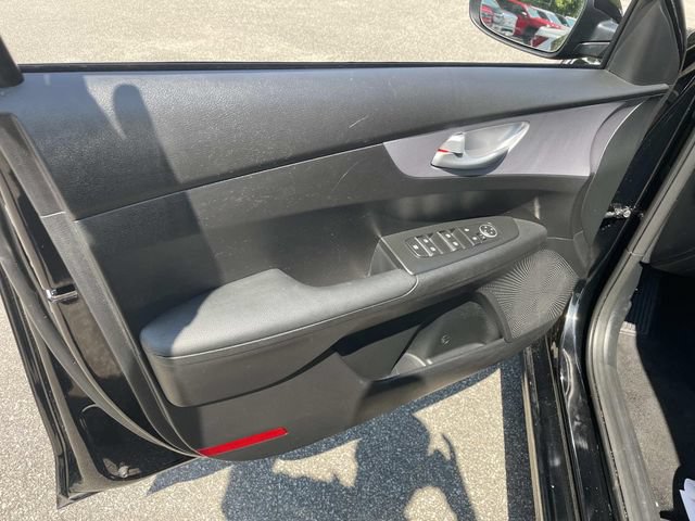 Used 2024 Kia Forte LXS FWD image 18