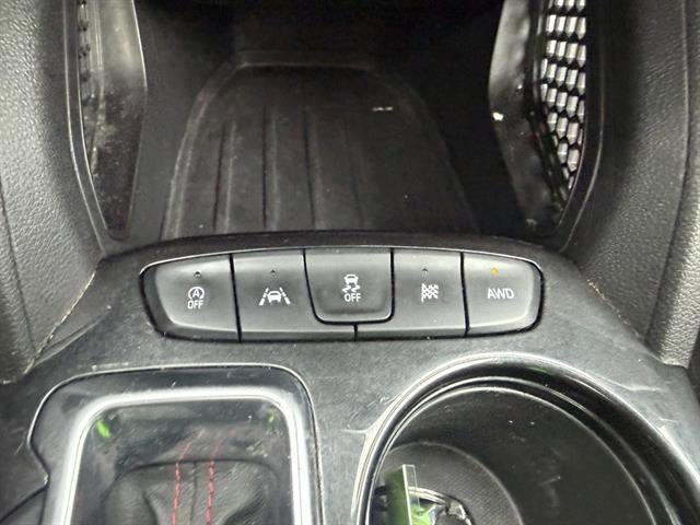 Used 2023 Chevrolet TrailBlazer RS w/ Sun and Liftgate Package image 41