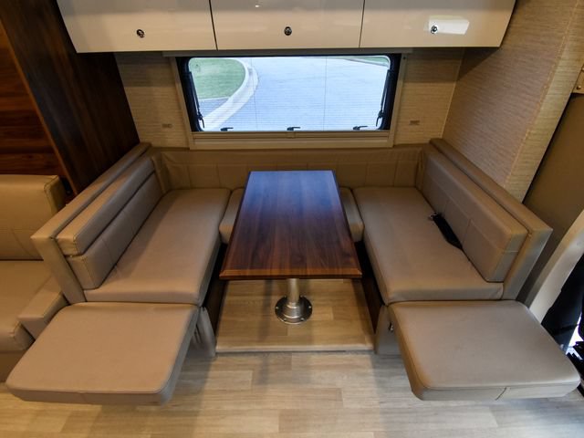 Used 2023 Mercedes-Benz Sprinter 3500 image 6