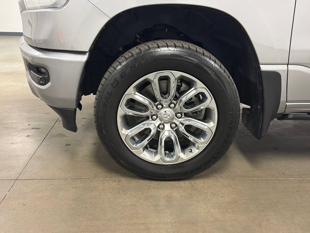 Used 2023 RAM 1500 Laramie AWD/4WD image 9