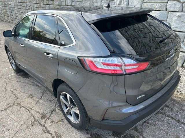 Used 2023 Ford Edge SEL w/ Convenience Package AWD/4WD image 4