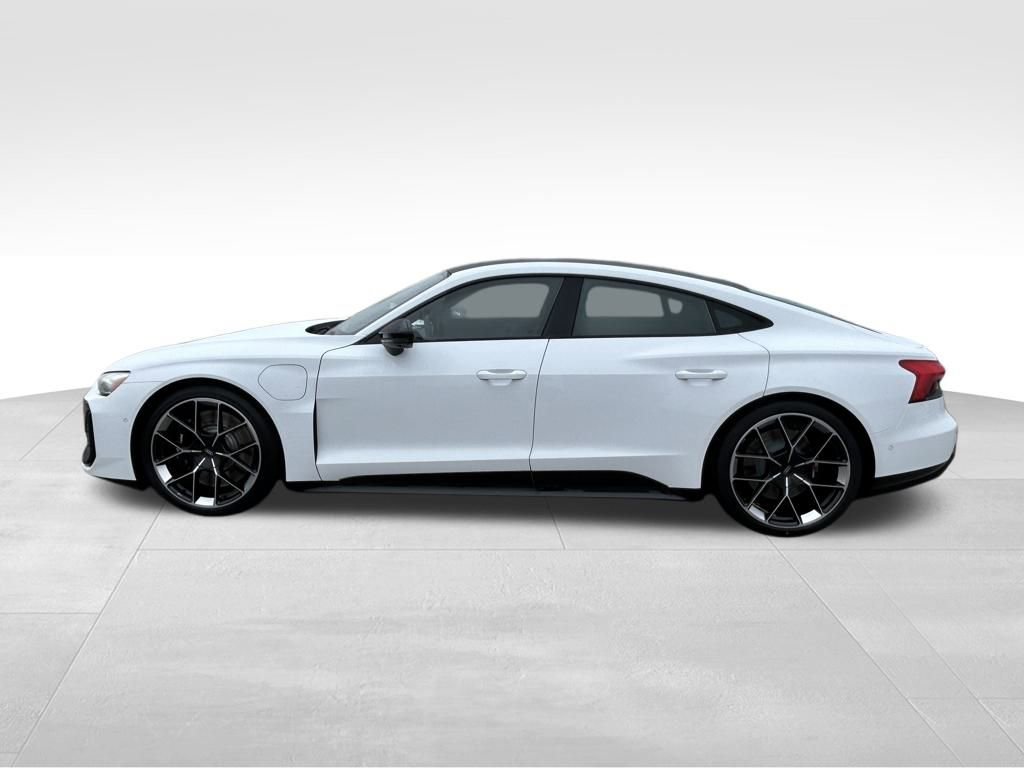 New 2026 Audi RS e-tron GT performance video 2