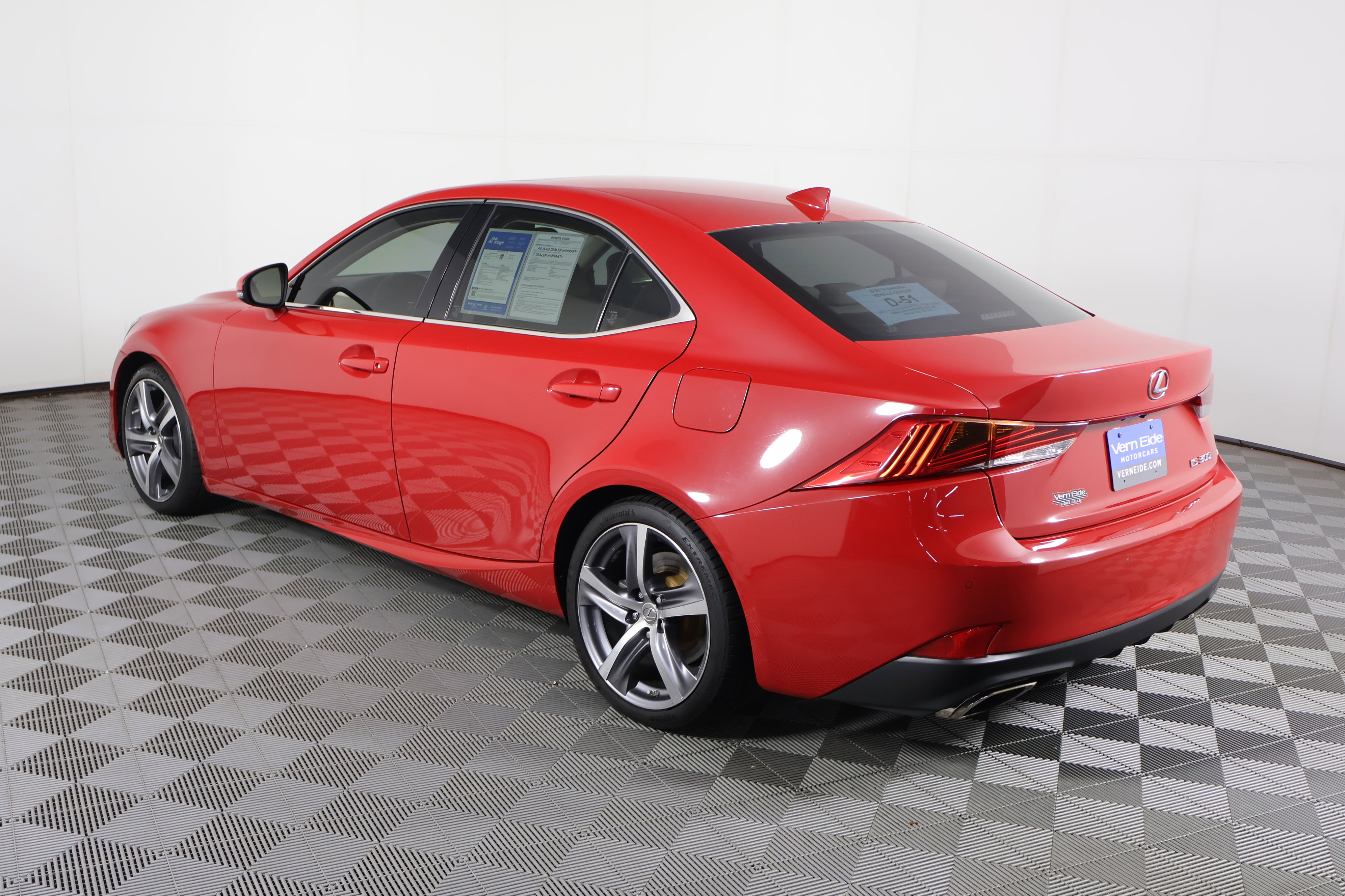 Used 2019 Lexus IS 300 w/ Premium Package image 8