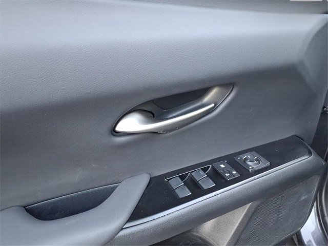 Used 2023 Lexus UX 250h AWD w/ Premium Package image 7