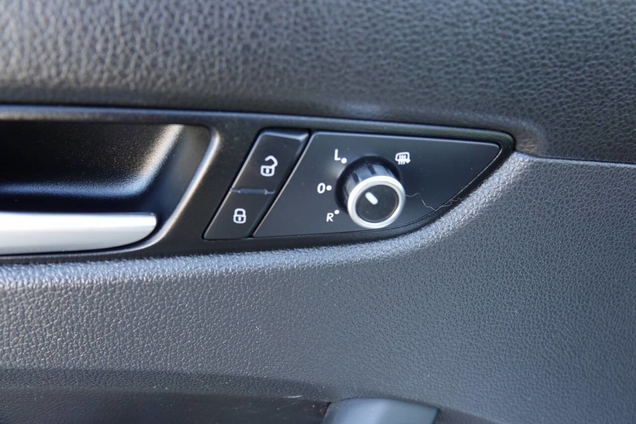 Used 2015 Volkswagen Passat TDI SE FWD image 56