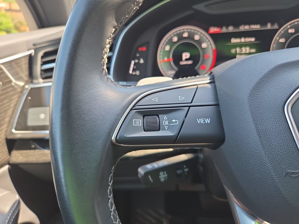 Used 2025 Audi Q7 3.0T Premium Plus AWD/4WD image 19