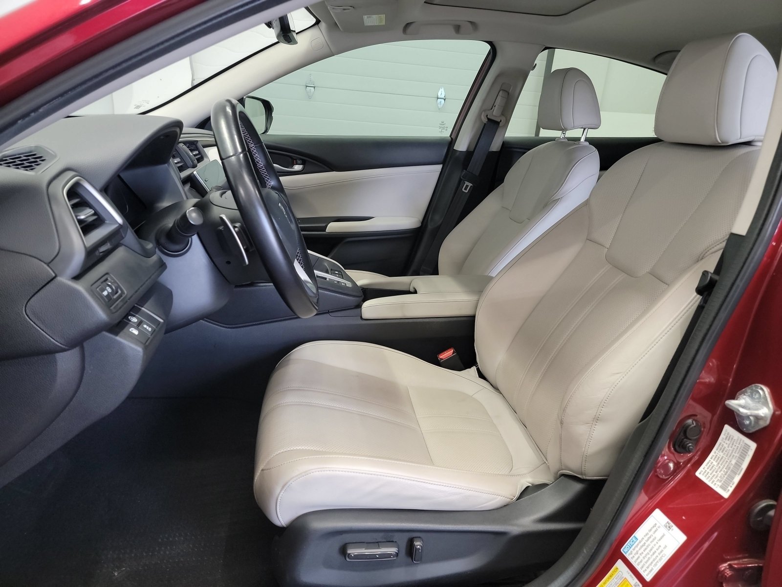Used 2021 Honda Insight Touring image 12