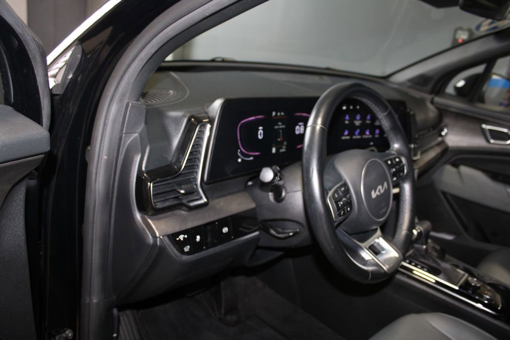 Used 2023 Kia Sportage X-Line w/ X-Line Premium Package image 11
