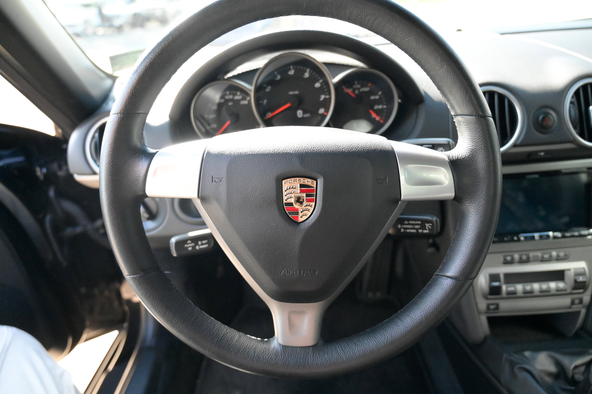 Used 2005 Porsche Boxster image 24