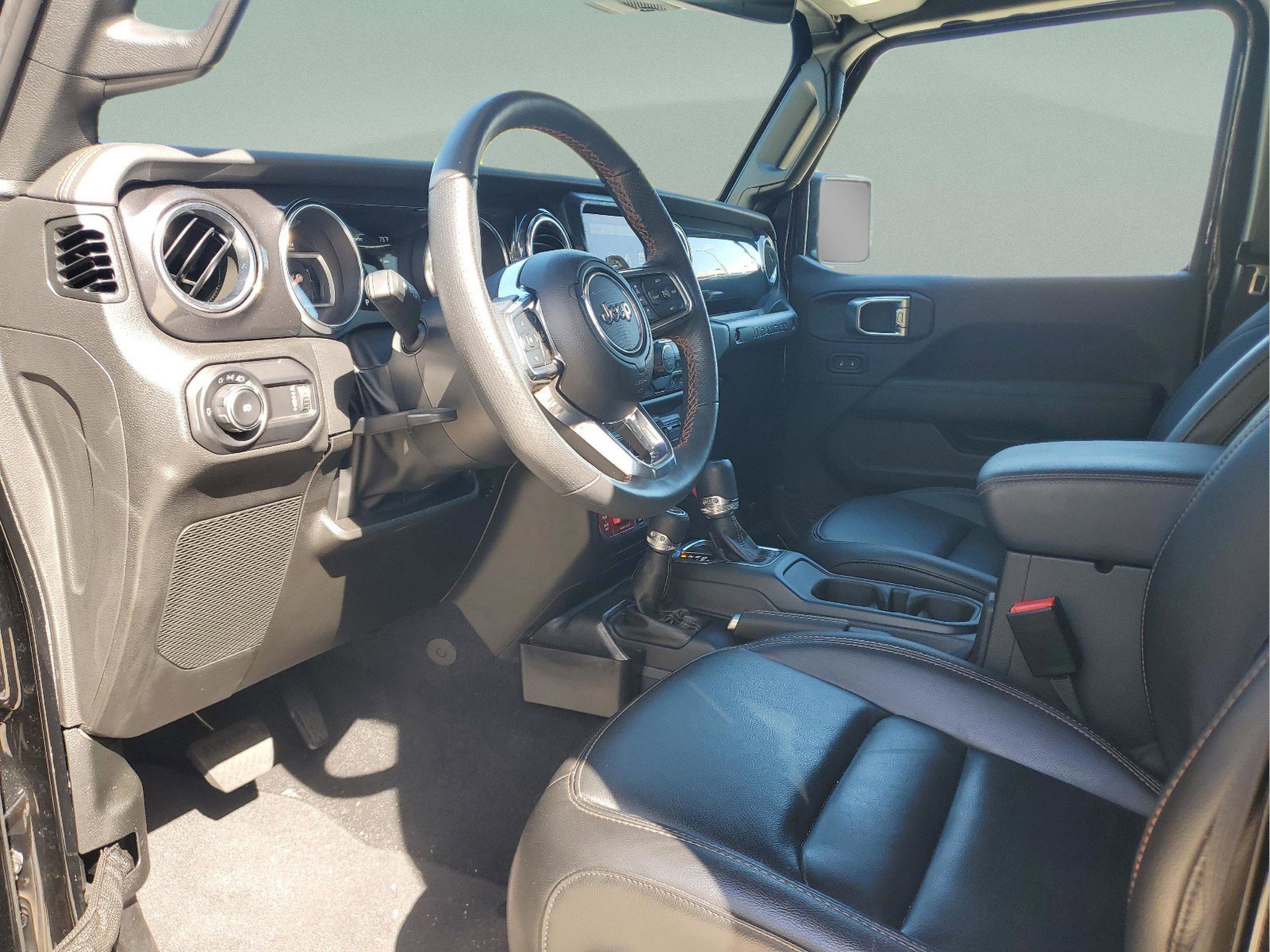 Certified 2023 Jeep Wrangler Unlimited Rubicon 392 w/ Trailer Tow Package AWD/4WD image 13