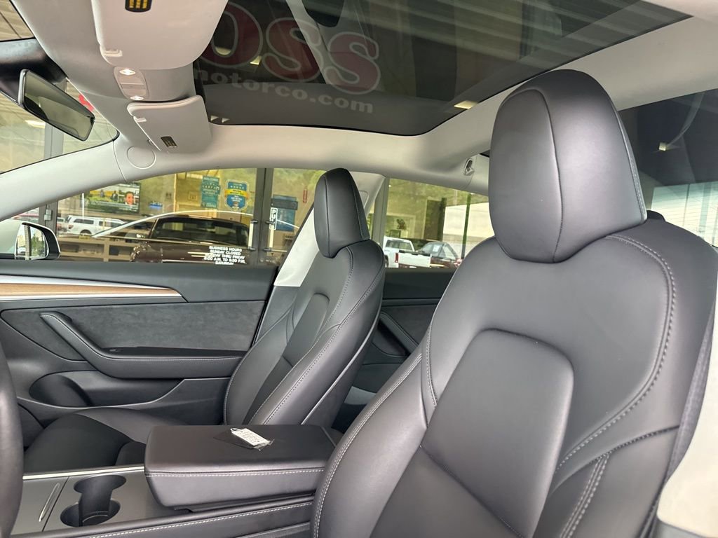 Used 2023 Tesla Model 3 Performance AWD/4WD image 19