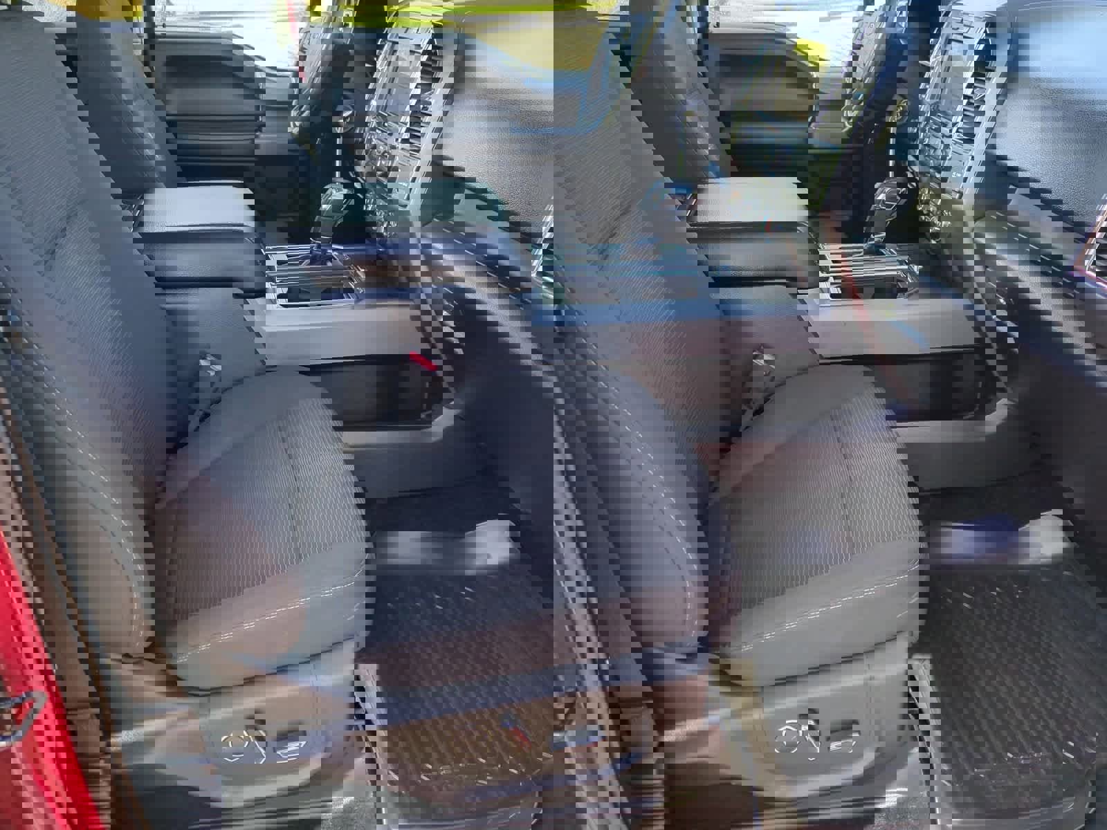 Used 2017 Ford F150 XLT w/ Equipment Group 302A Luxury image 23