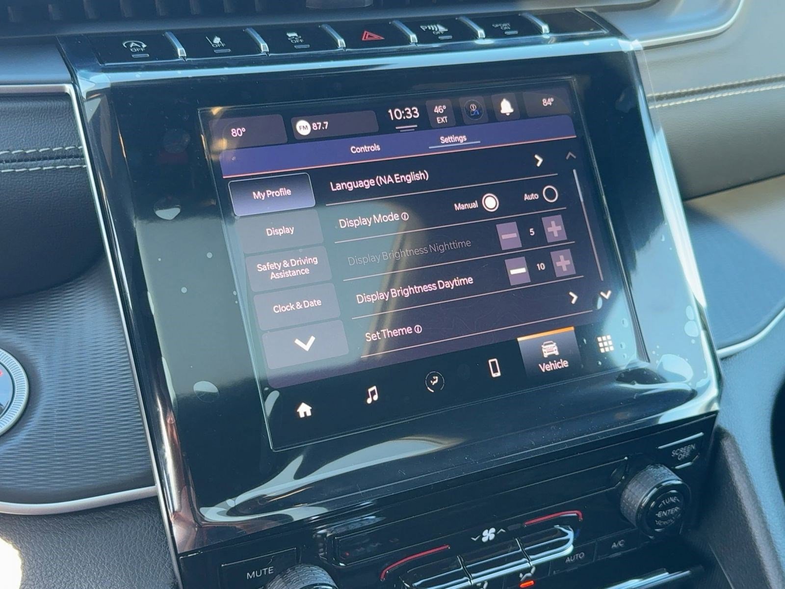 New 2025 Jeep Grand Cherokee Laredo X image 24