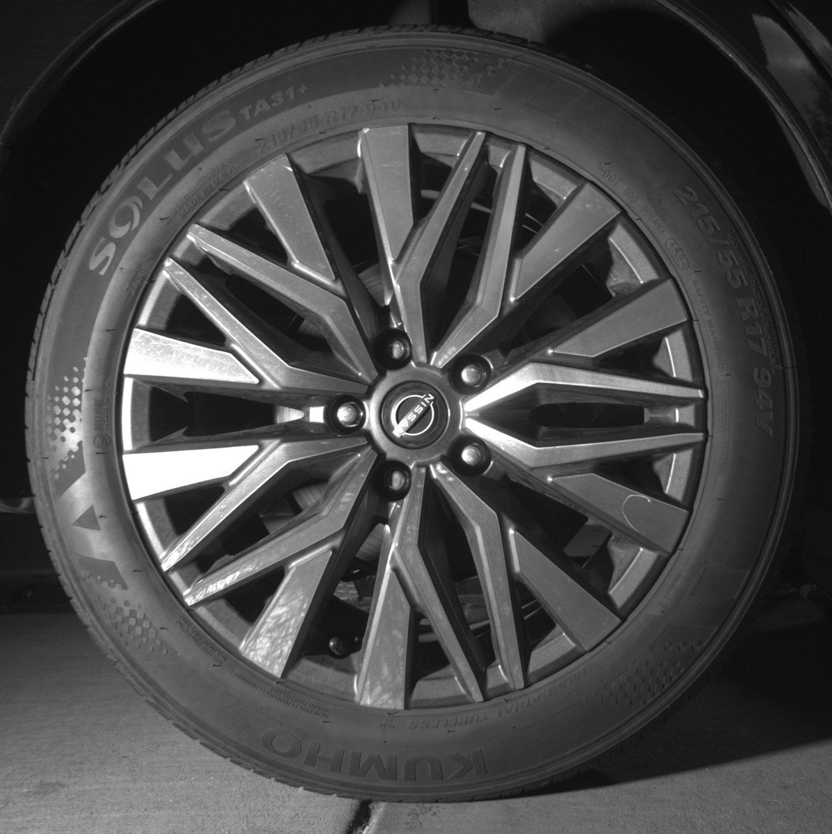 Used 2025 Nissan Altima 2.5 SV image 15