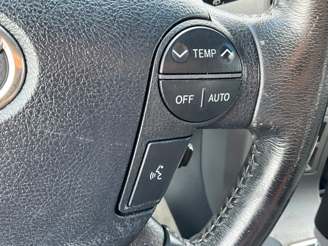 Used 2011 Toyota Sequoia Limited image 17