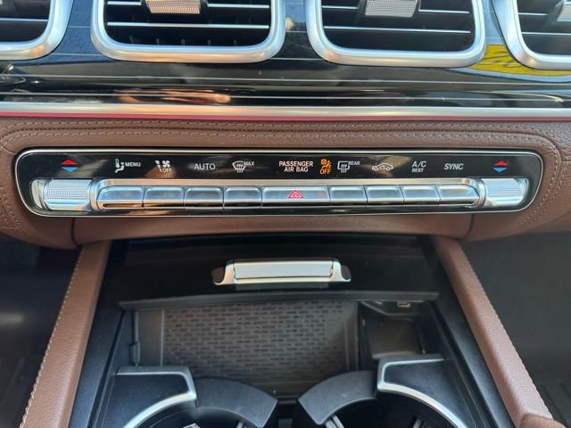 Used 2024 Mercedes-Benz GLS 450 4MATIC image 37