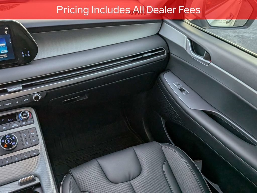 Used 2025 Hyundai Palisade SEL AWD/4WD image 18