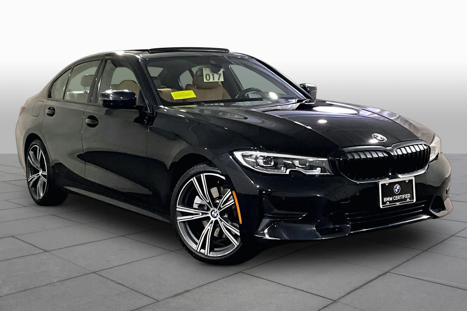 Used 2022 BMW 330i xDrive Sedan w/ Premium Package 2 AWD/4WD image 2