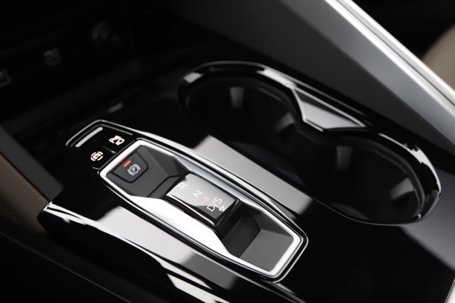 New 2025 Audi Q5 Premium Plus image 26