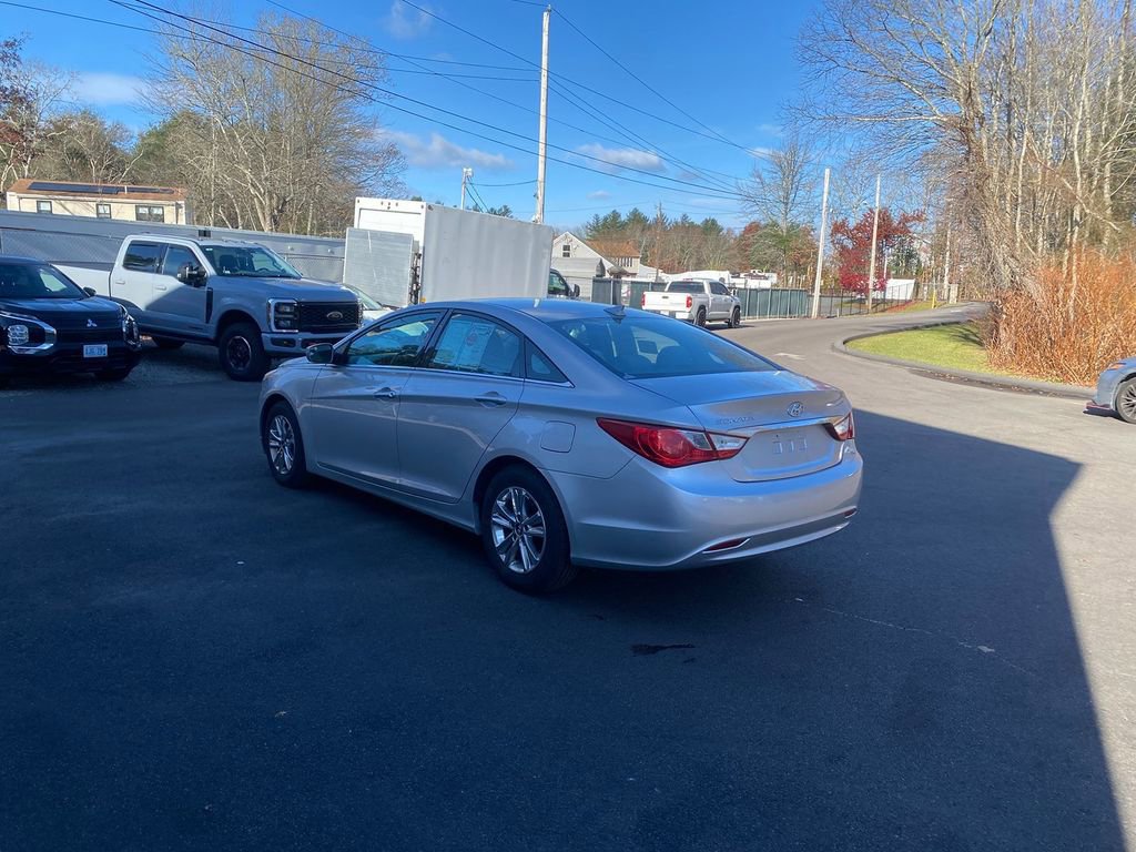 Used 2013 Hyundai Sonata GLS w/ Popular Equipment Pkg FWD image 8