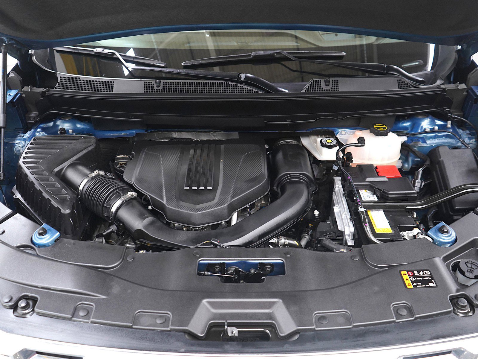 Used 2024 GMC Acadia Denali w/ Super Cruise Package image 35