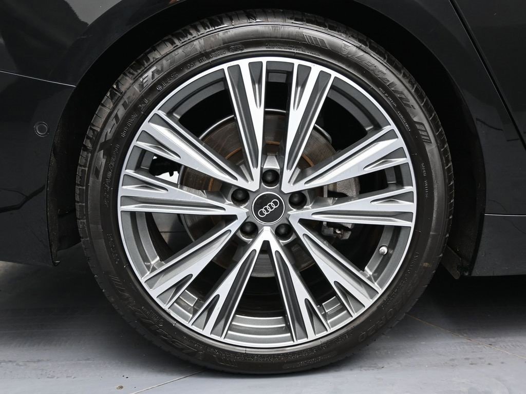Used 2023 Audi A6 2.0T Premium w/ Convenience Package image 14
