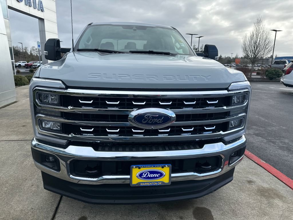 Used 2025 Ford F350 Lariat w/ Camper Package AWD/4WD image 7