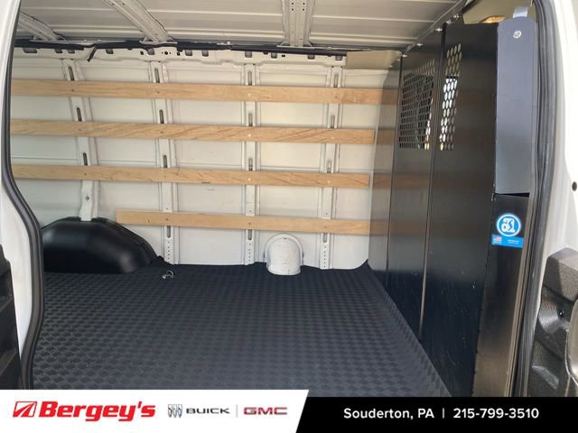 Certified 2024 GMC Savana 2500 w/ Driver Convenience Package image 31