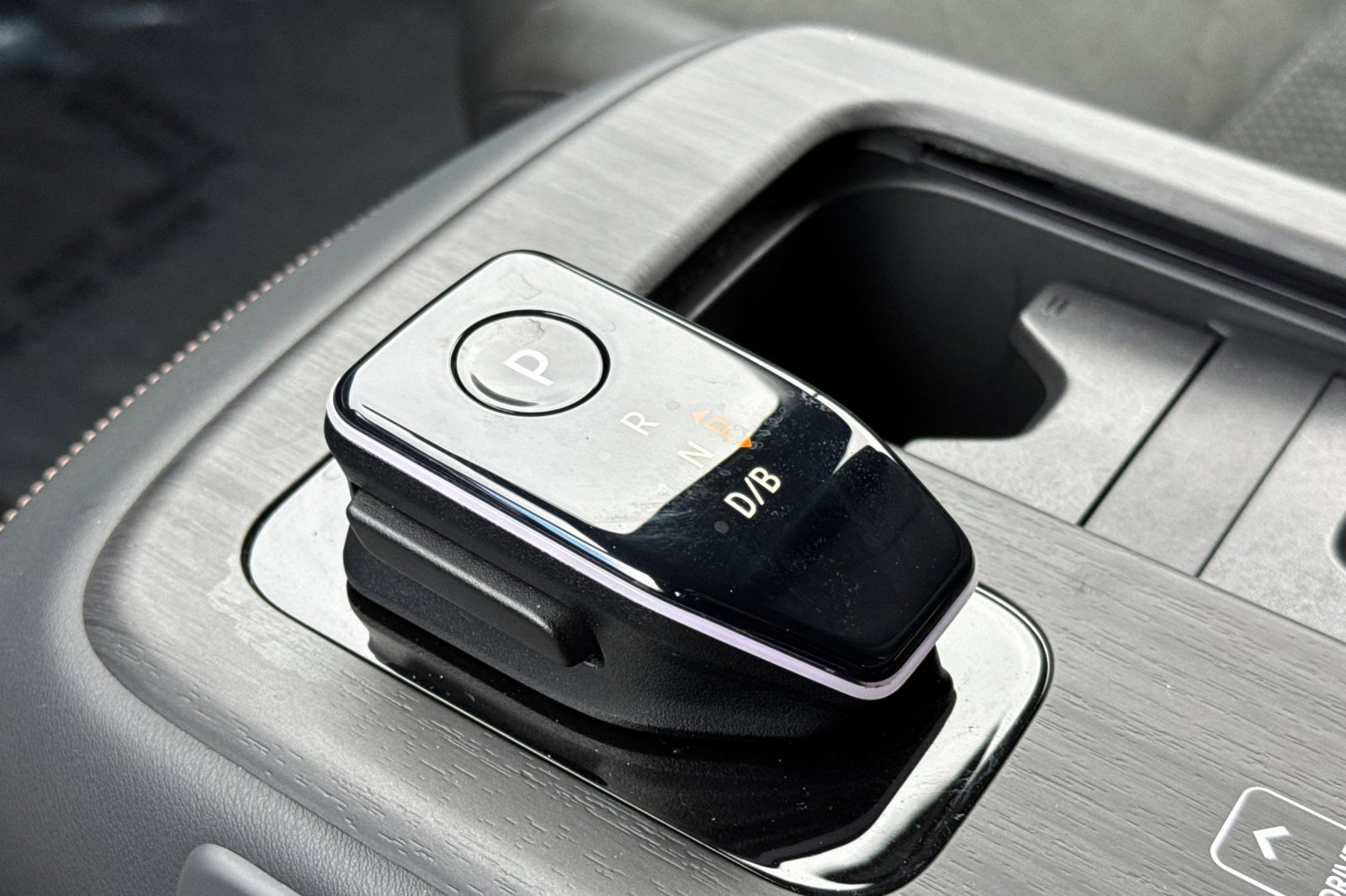 Certified 2023 Nissan Ariya ENGAGE e-4ORCE image 25