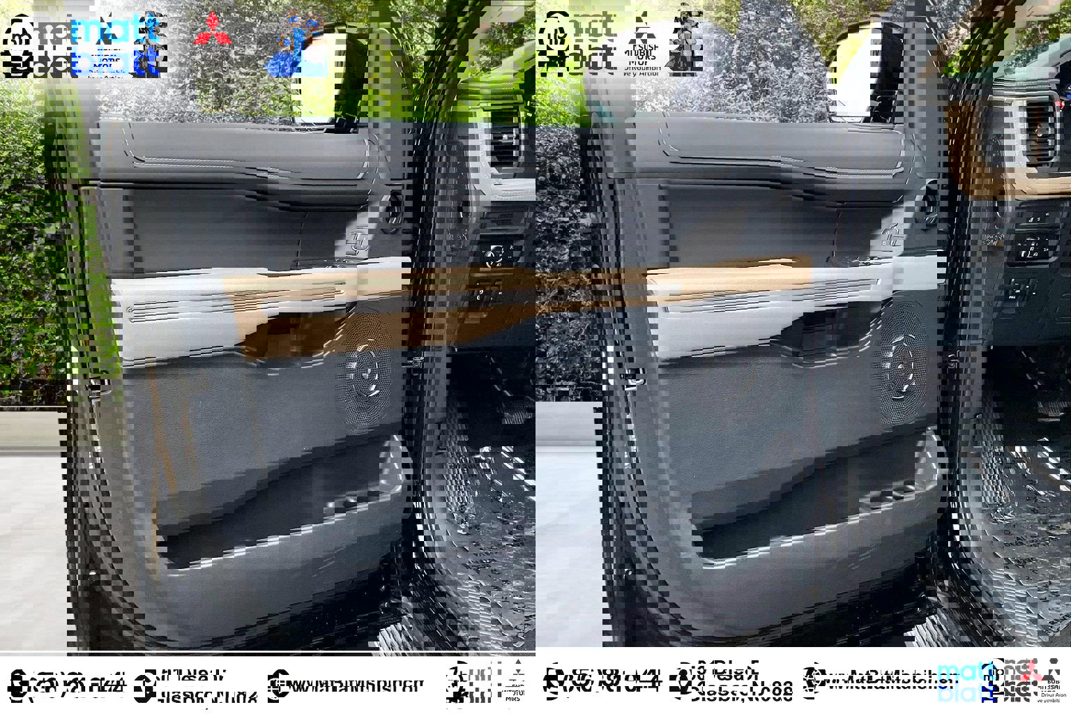 Used 2024 Ford Expedition Limited image 25