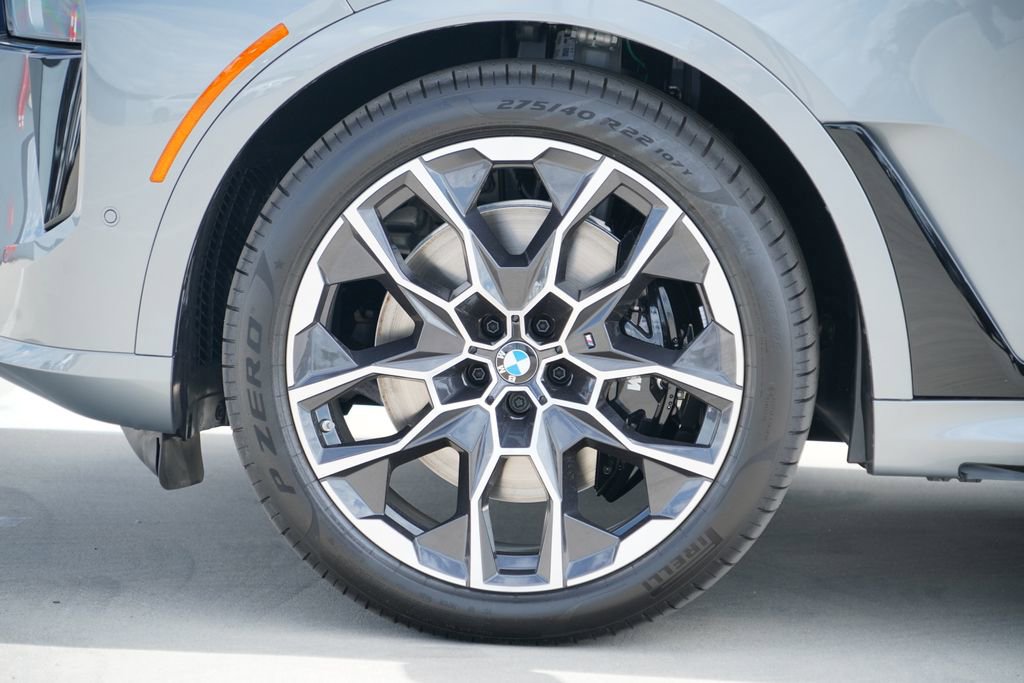 New 2026 BMW X7 M60i AWD/4WD image 5