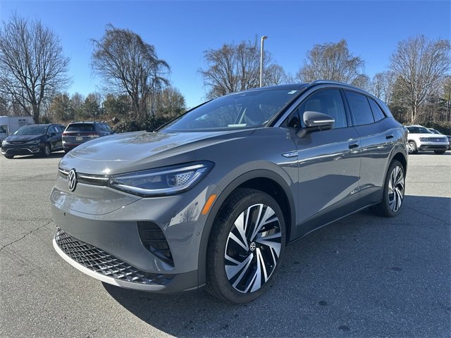 New 2025 Volkswagen ID.4 Pro S Plus