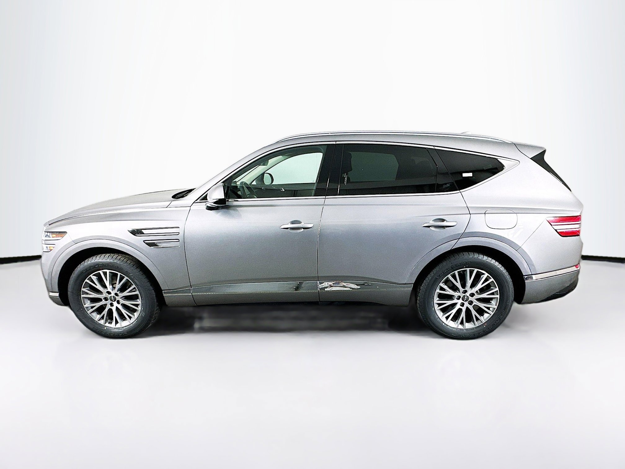 Used 2024 Genesis GV80 2.5T image 4