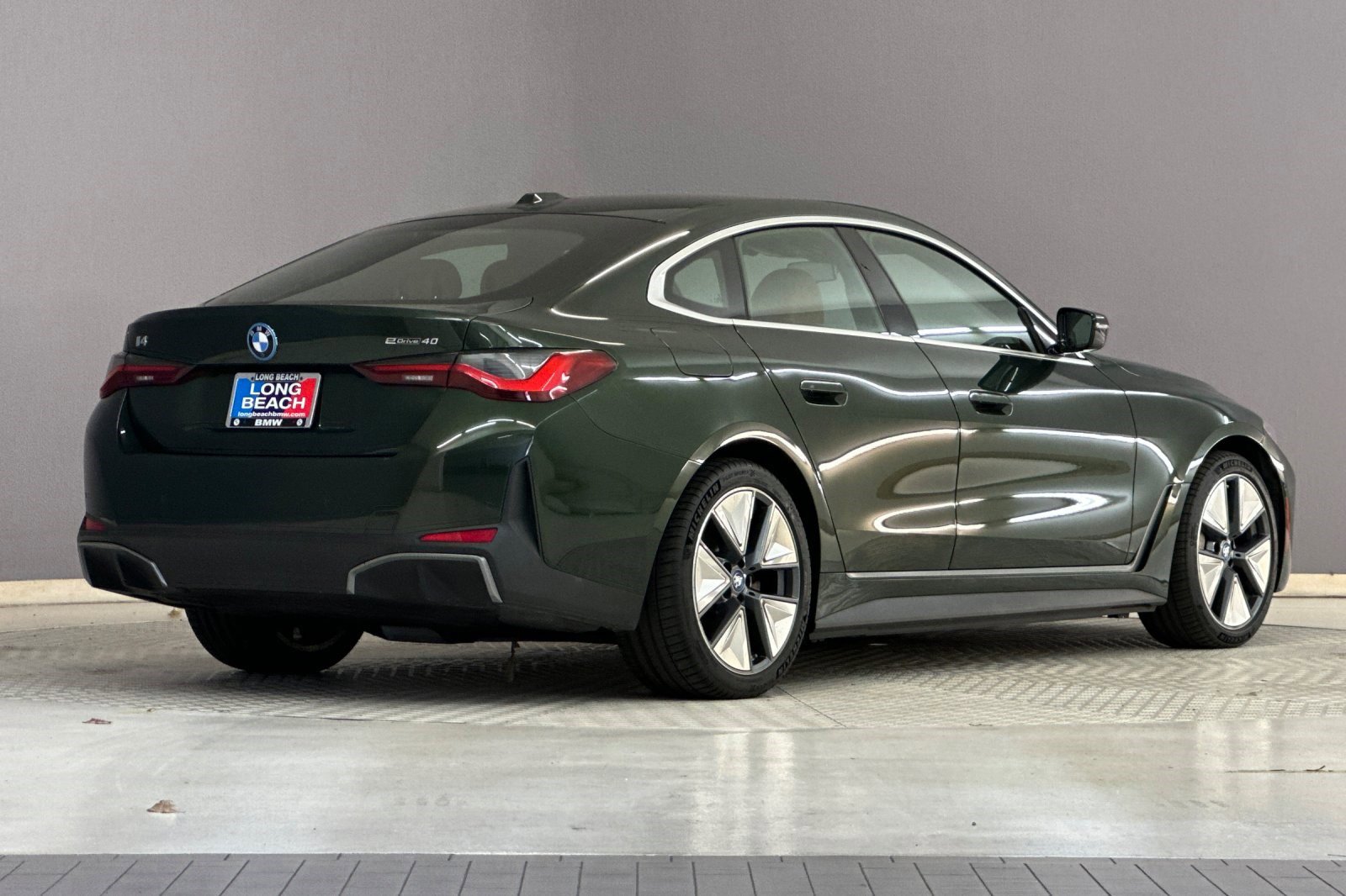 Certified 2023 BMW i4 eDrive40 w/ Premium Package RWD image 8